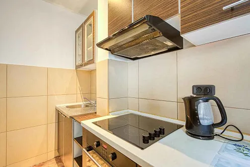 One-bedroom apartment in central Budva, 40 m² — photo 3